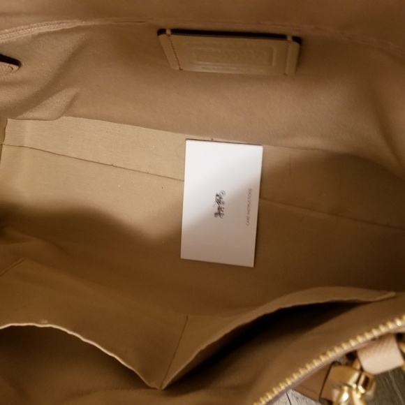 Pastel Pink Coach purse - Picture 5 of 6